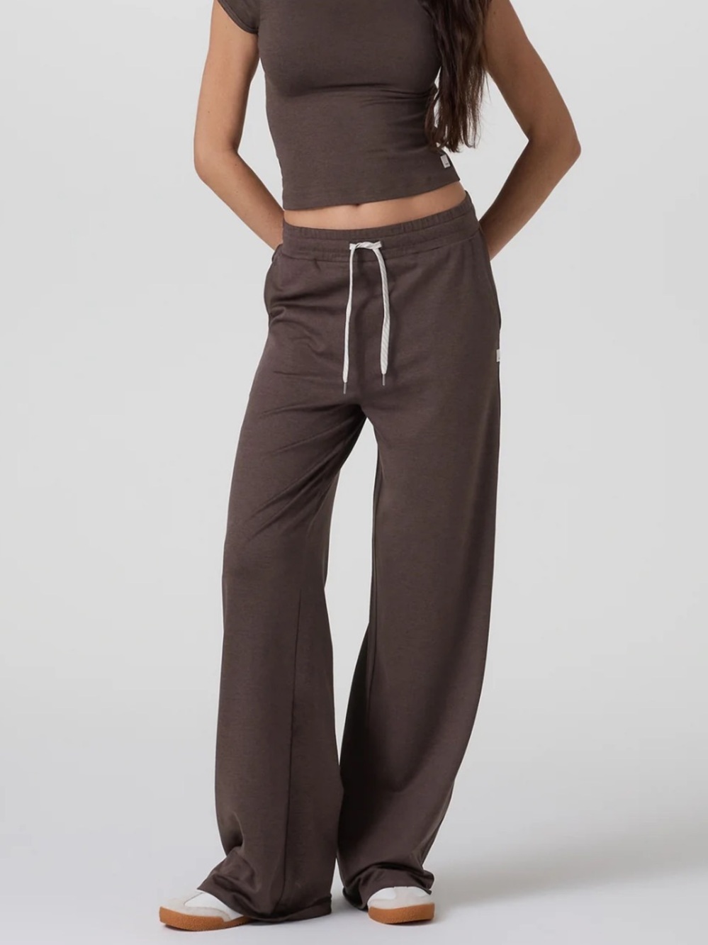 Vuori Halo Essential Wide Leg Pants in Java Heather